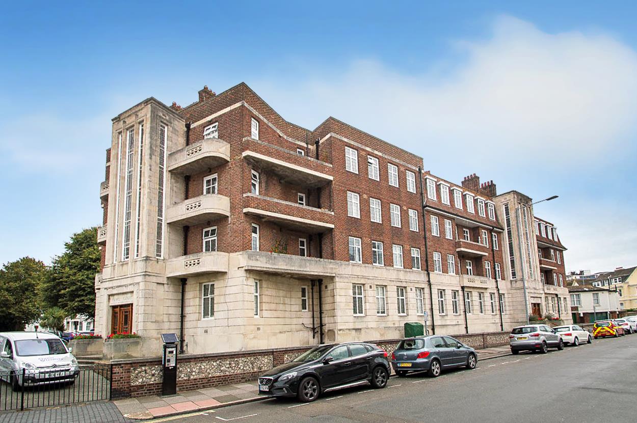 Property Details for Cornfield Terrace Eastbourne East Sussex BN21 4AA